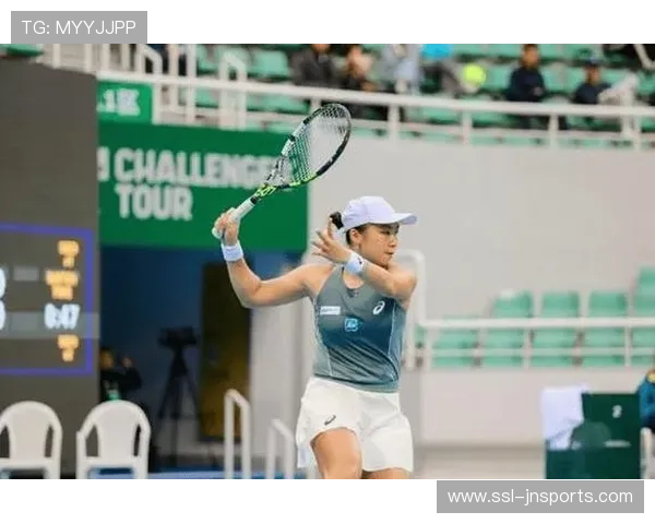 曾丽美清奈站单双打双线捧杯,创印尼女网历史 曾丽美清奈站单双打双线捧杯,创印尼女网历史