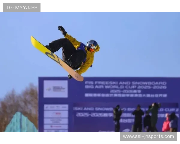 苏翊鸣单板滑雪大跳台世界杯云顶站夺冠，葛春宇获亚军